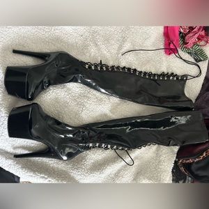 Pleaser dancer boots